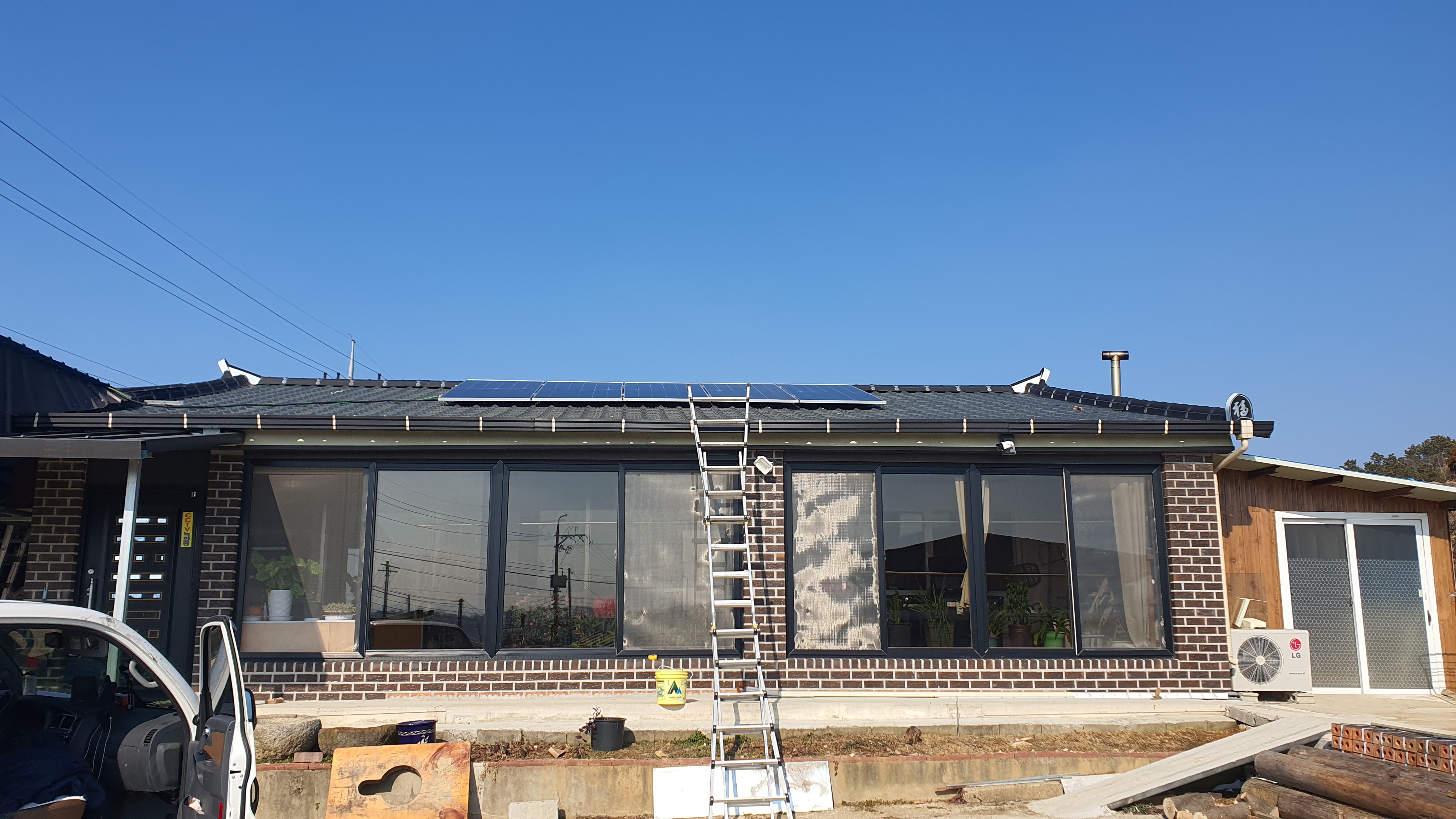 태양광 지붕 밀착형 설치